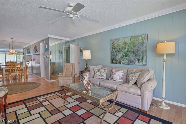 1485 Memoli LN 9, Fort Myers, FL 33919