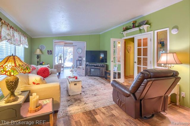 11 Crane Lake Drive, Linden, MI 48451