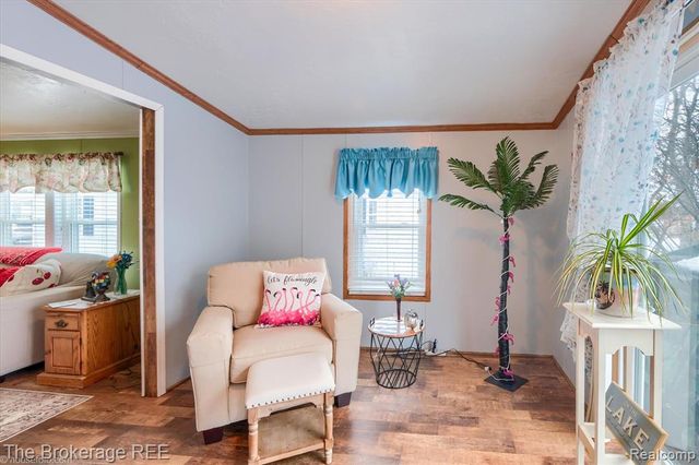 11 Crane Lake Drive, Linden, MI 48451