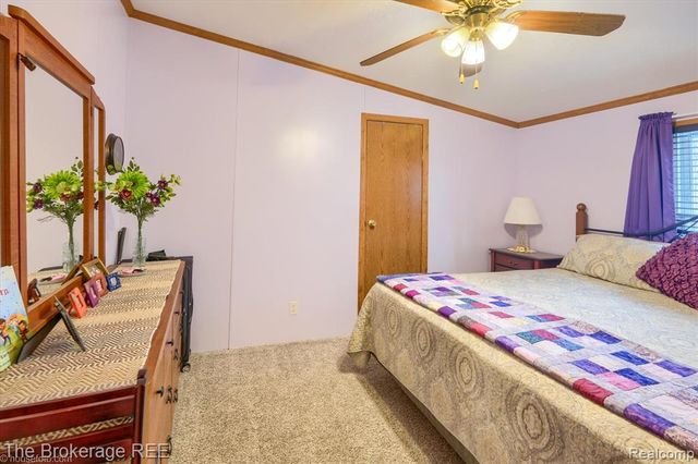 11 Crane Lake Drive, Linden, MI 48451