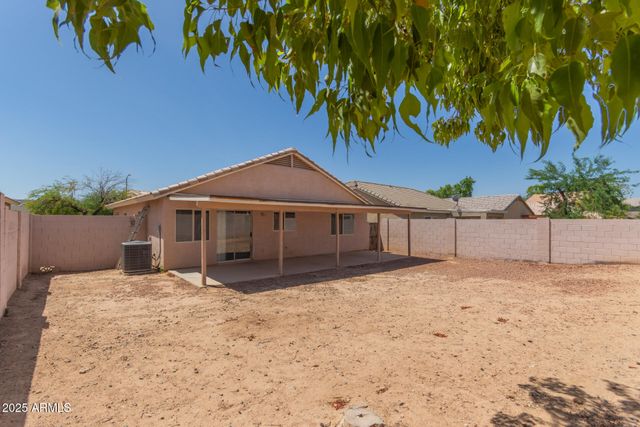 16228 W Larkspur Drive, Goodyear, AZ 85338