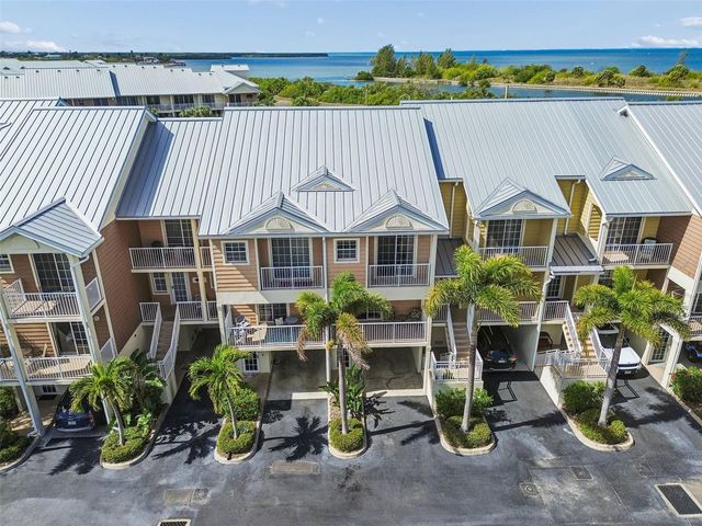 454 BAHIA BEACH BOULEVARD, Ruskin, FL 33570
