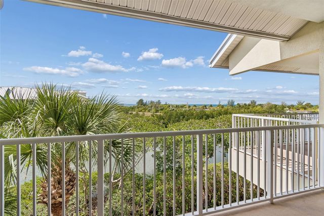 454 BAHIA BEACH BOULEVARD, Ruskin, FL 33570
