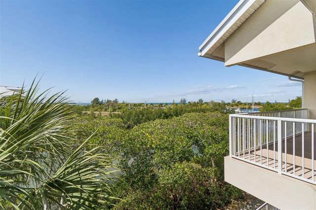 454 BAHIA BEACH BOULEVARD, Ruskin, FL 33570