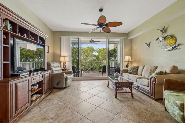 454 BAHIA BEACH BOULEVARD, Ruskin, FL 33570