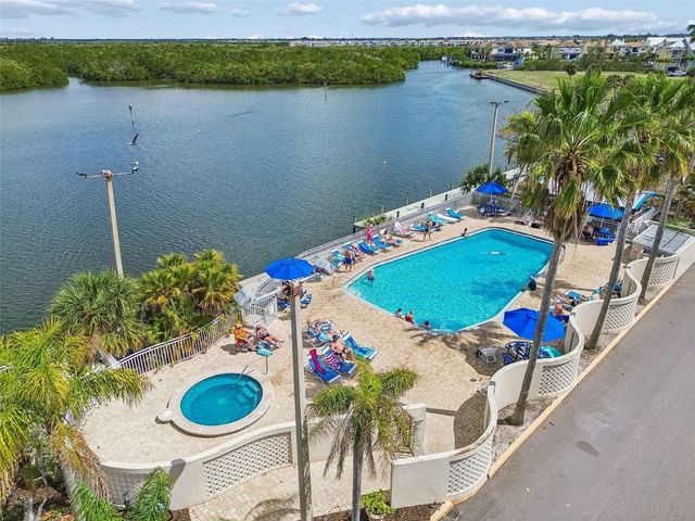 454 BAHIA BEACH BOULEVARD, Ruskin, FL 33570