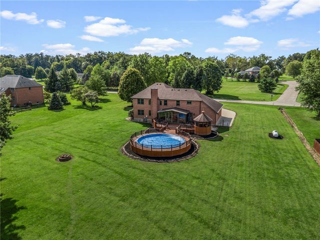2616 Rolling Meadows Drive, Beavercreek, OH 45385