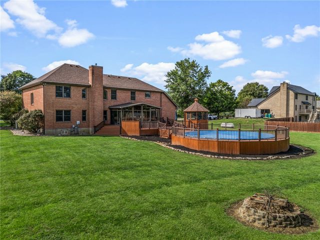 2616 Rolling Meadows Drive, Beavercreek, OH 45385
