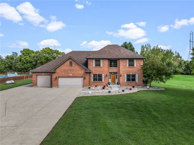 2616 Rolling Meadows Drive, Beavercreek, OH 45385