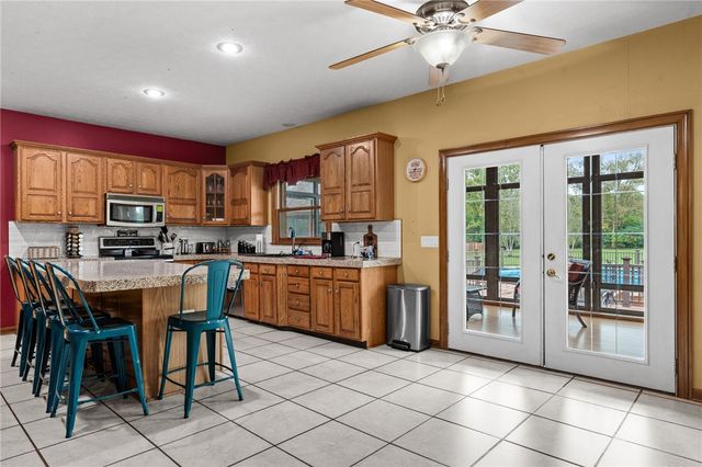 2616 Rolling Meadows Drive, Beavercreek, OH 45385