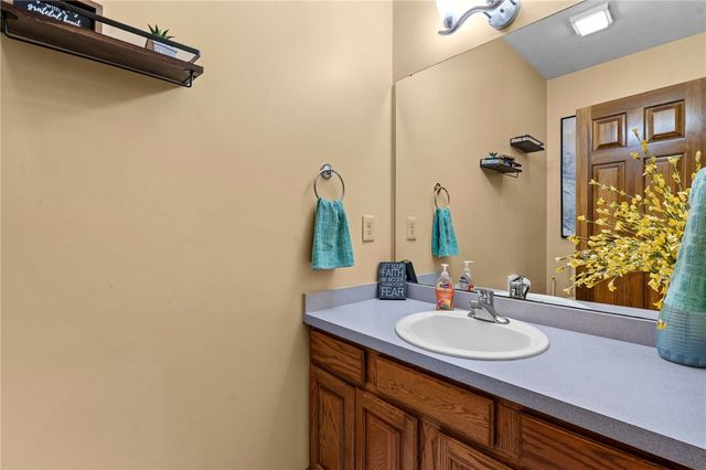 2616 Rolling Meadows Drive, Beavercreek, OH 45385
