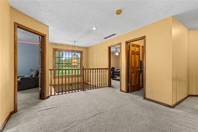 2616 Rolling Meadows Drive, Beavercreek, OH 45385