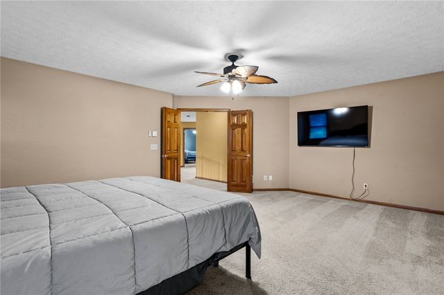 2616 Rolling Meadows Drive, Beavercreek, OH 45385