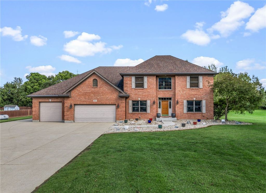 2616 Rolling Meadows Drive, Beavercreek, OH 45385