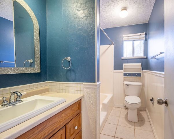 304 W Kelli Street, Farmington, AR 72730