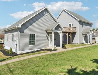 38 Penn Ave, North Irwin, PA 15642