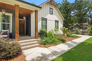 6014 Warpath Road, Flowery Branch, GA 30542