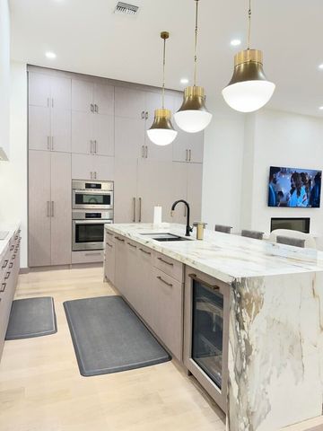 8149 VALHALLA Drive, Delray Beach, FL 33446