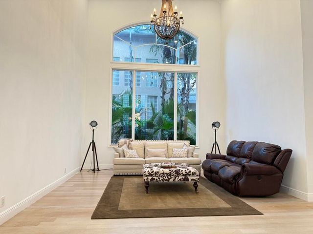 8149 VALHALLA Drive, Delray Beach, FL 33446