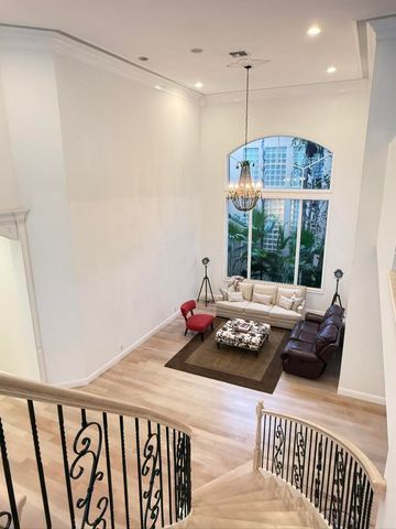 8149 VALHALLA Drive, Delray Beach, FL 33446