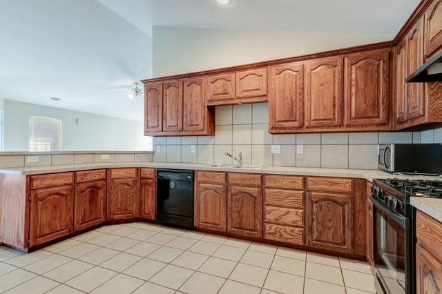 6461 Regina Drive, Fort Worth, TX 76131