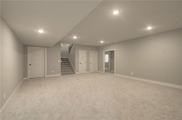 2007 Foxtail Point, Kearney, MO 64060