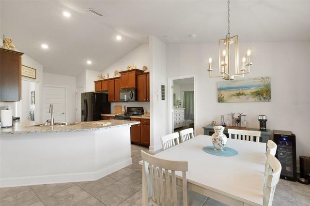 220 HERITAGE PARK LANE, Mulberry, FL 33860