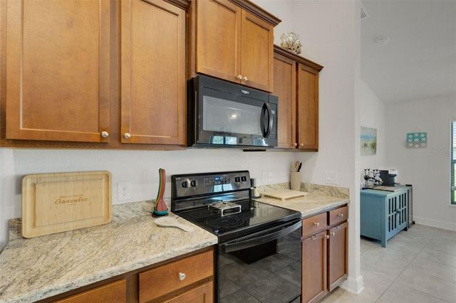 220 HERITAGE PARK LANE, Mulberry, FL 33860