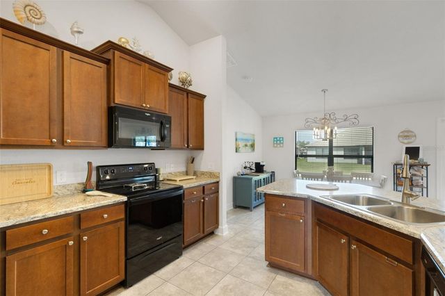220 HERITAGE PARK LANE, Mulberry, FL 33860