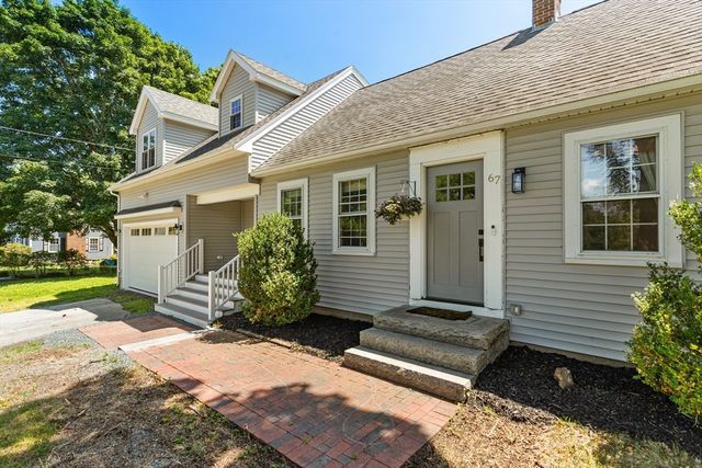 67 Maple St, Wenham, MA 01984