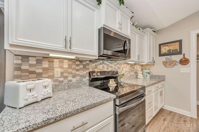 735 Villa Court, Trenton, OH 45067