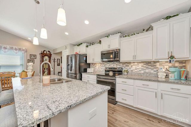 735 Villa Court, Trenton, OH 45067