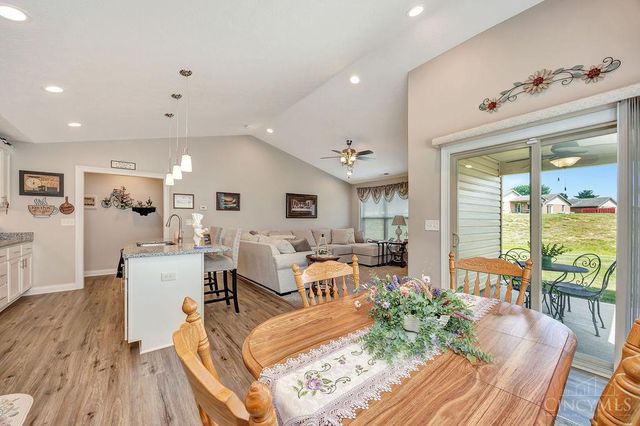735 Villa Court, Trenton, OH 45067