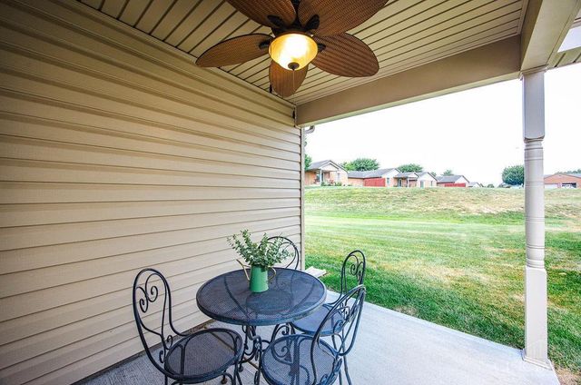 735 Villa Court, Trenton, OH 45067
