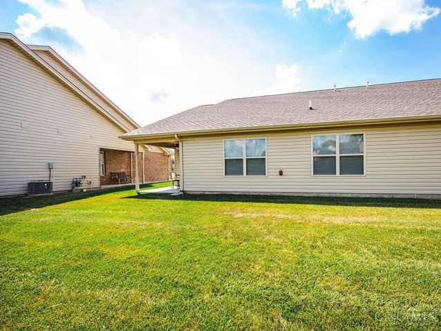 735 Villa Court, Trenton, OH 45067
