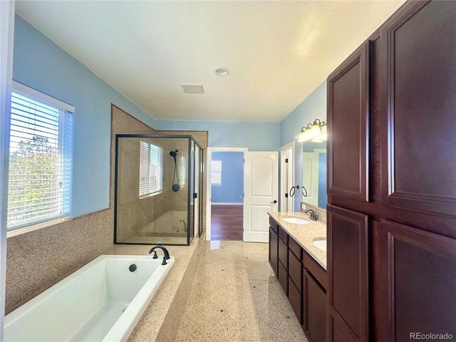 1271 S Ammons St S, Lakewood, CO 80232