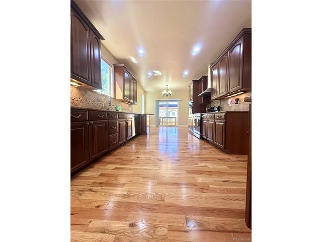 1271 S Ammons St S, Lakewood, CO 80232