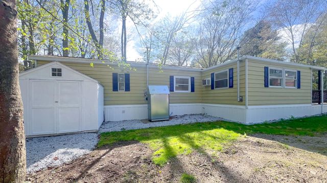 76 Hemlock Haven, Hampton, NH 03842