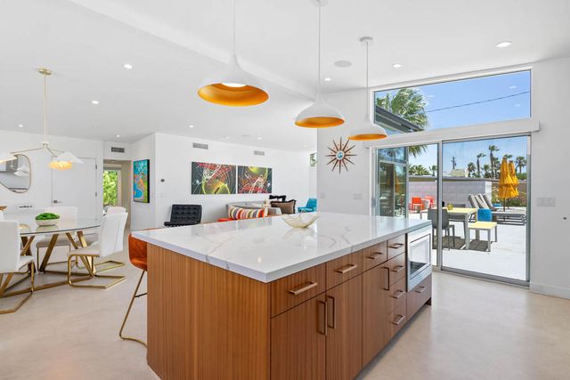 2970 N Davis Way, Palm Springs, CA 92262