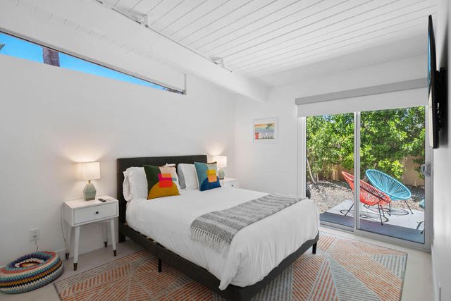 2970 N Davis Way, Palm Springs, CA 92262