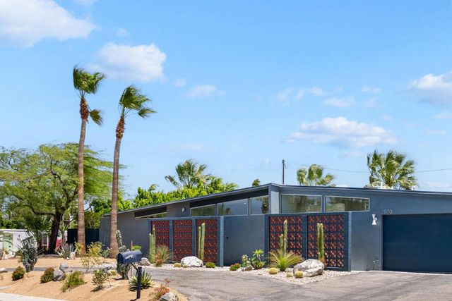 2970 N Davis Way, Palm Springs, CA 92262