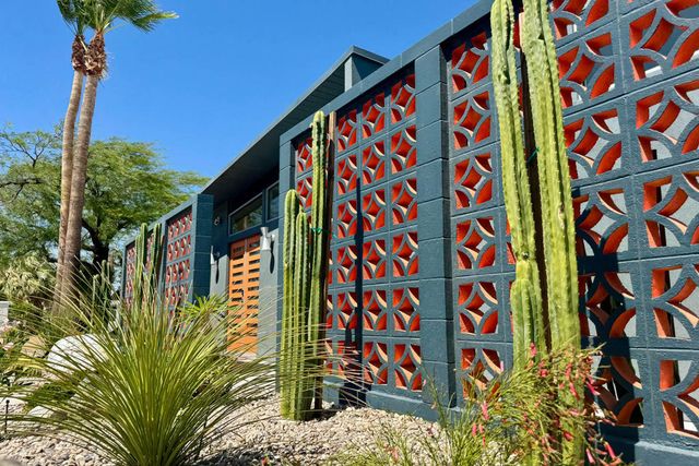 2970 N Davis Way, Palm Springs, CA 92262