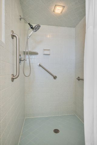 2151 Abiff Rd, Burns, TN 37029