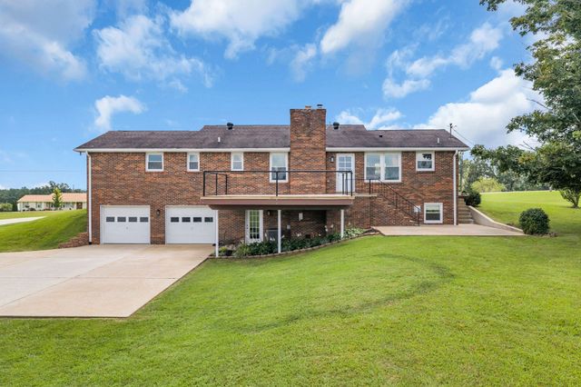2151 Abiff Rd, Burns, TN 37029