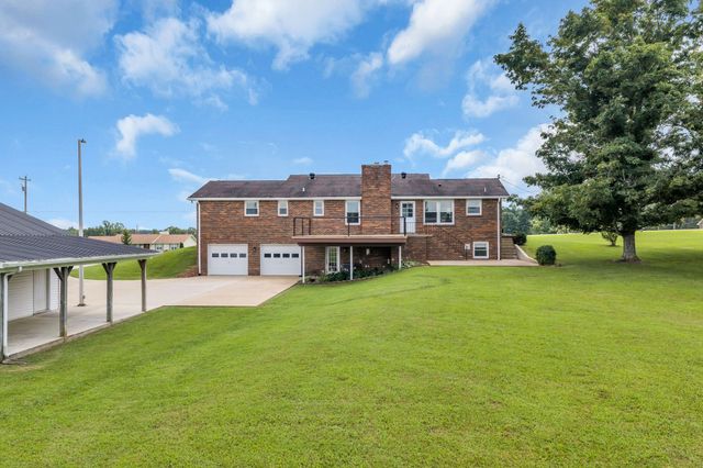2151 Abiff Rd, Burns, TN 37029