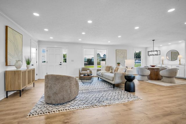 2151 Abiff Rd, Burns, TN 37029