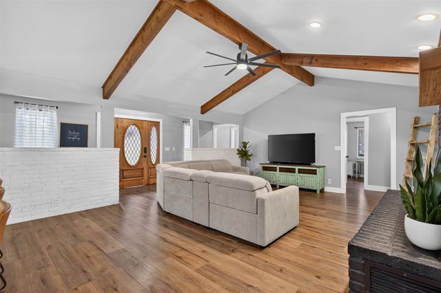 9681 County Road 4091, Scurry, TX 75158