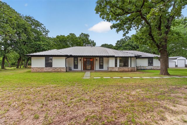 9681 County Road 4091, Scurry, TX 75158