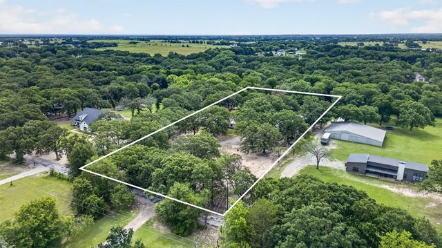 9681 County Road 4091, Scurry, TX 75158