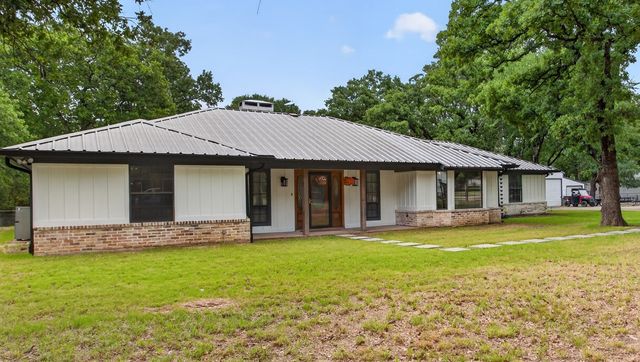 9681 County Road 4091, Scurry, TX 75158